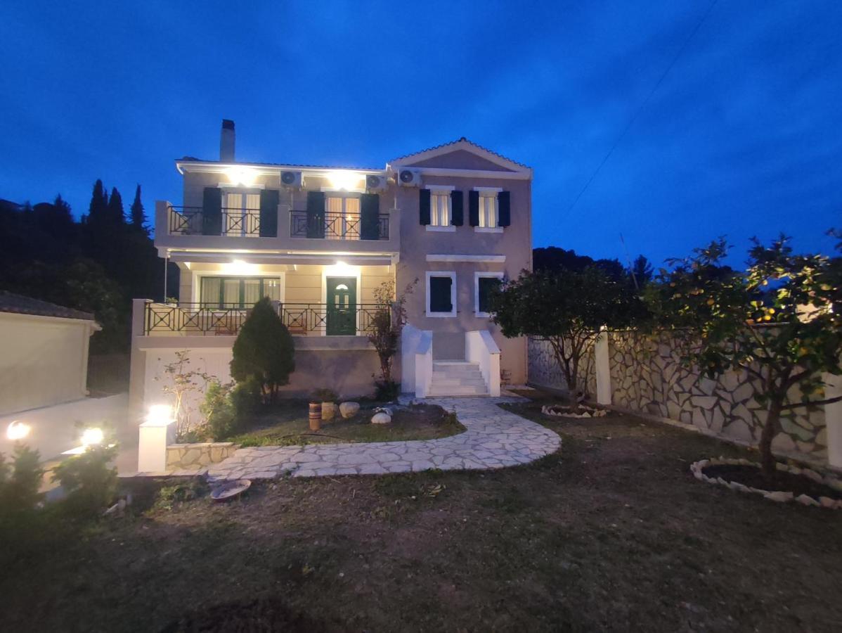 Villa-Ruby Лигия Экстерьер фото